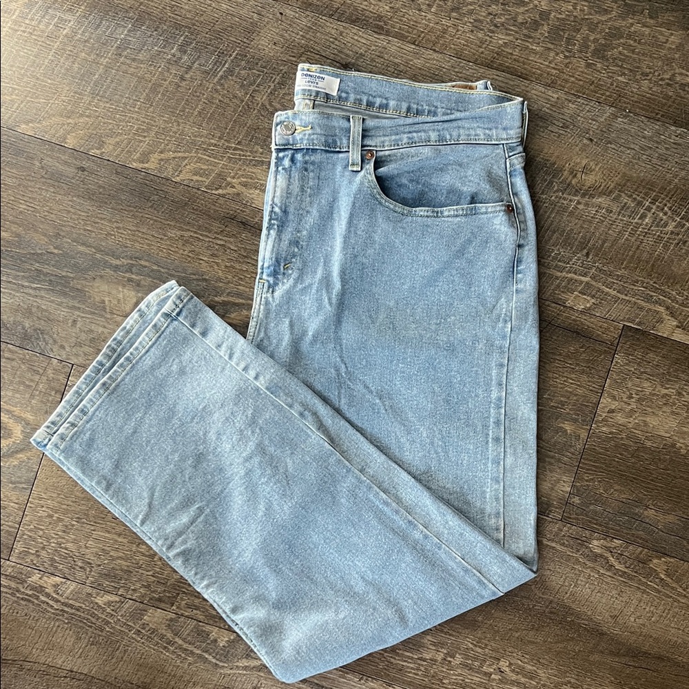 Levi's Light Blue Jeans
